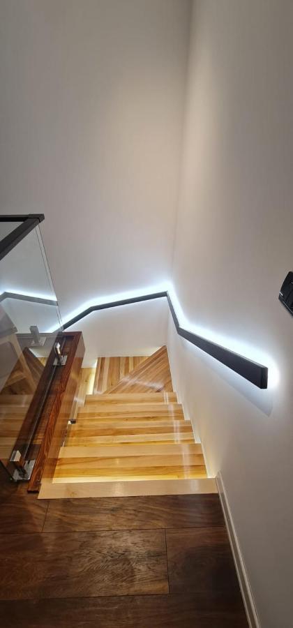 Bujtina Gjyshi Ilo Hotel Tushemisht ภายนอก รูปภาพ
